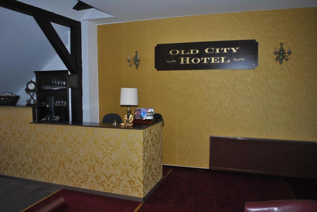Old City Hotel Братислава Екстериор снимка