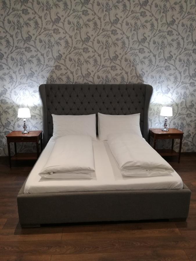 Old City Hotel Братислава Екстериор снимка